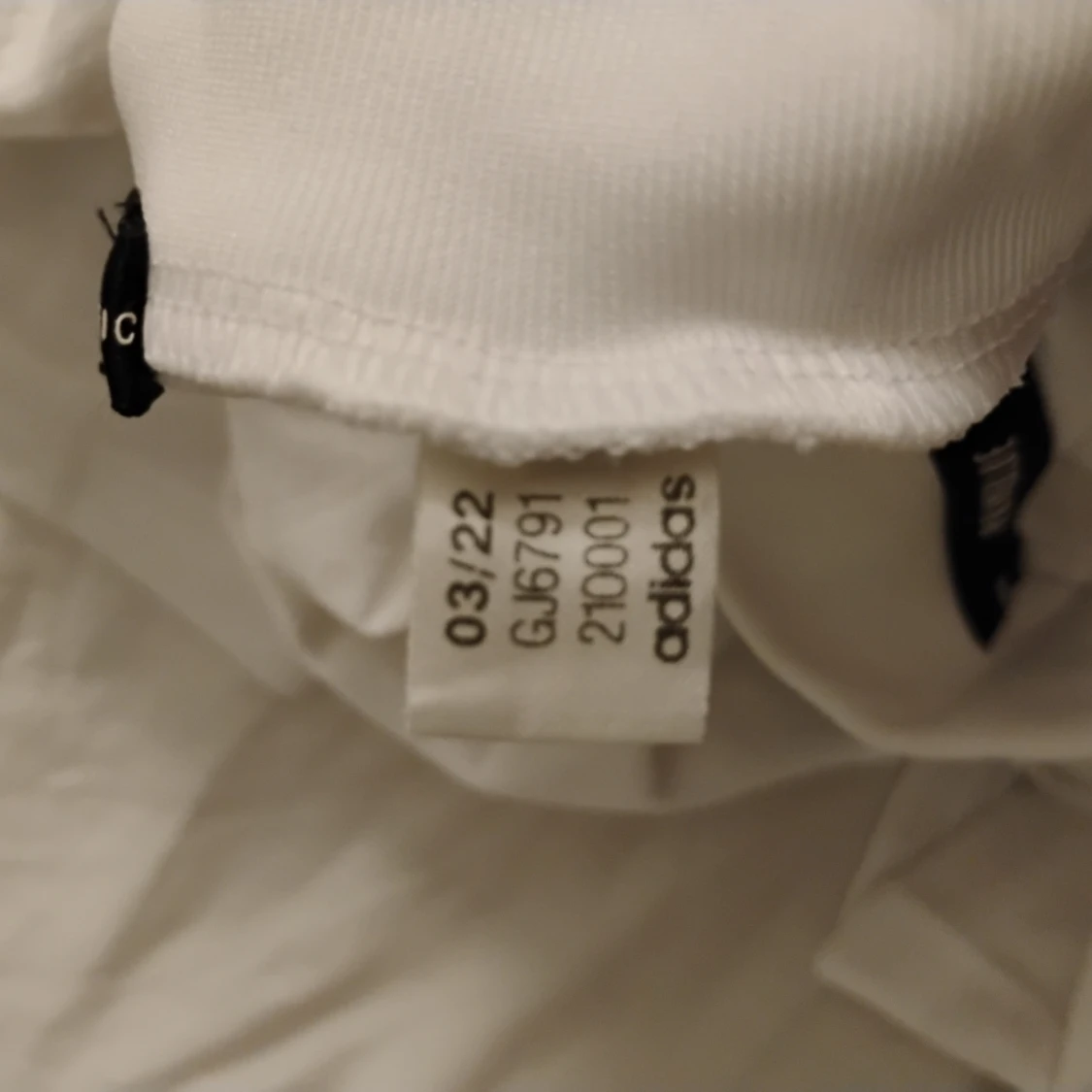 Vit Adidas Primeblue t-shirt M - 3