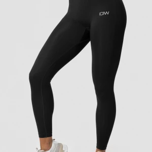 Define Seamless Tights Black - Helt oanvända tights från ICIW i storlek S! Säljer pga att de va för små så har aldrig använt de 💕Nypris 600