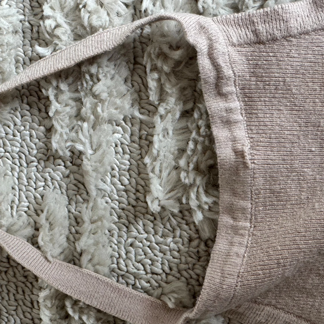 Beige stickad halterneck linnetopp - 2