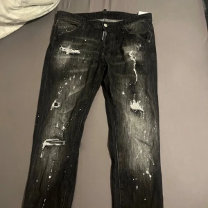 Dsquared jeans - Fick de i present men har inte använt dem än