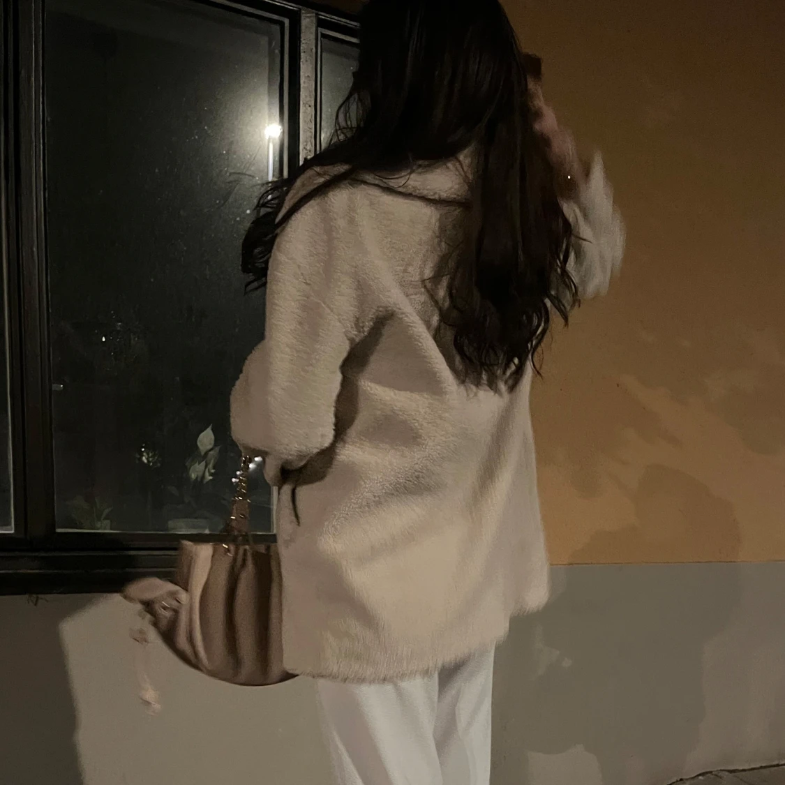 Beige Teddy Jacka - 2