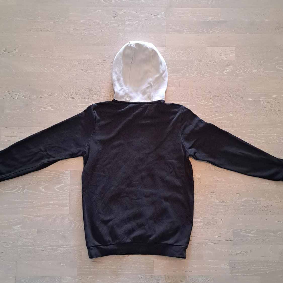 Air Jordan hoodie med vit huva och ficka - 2