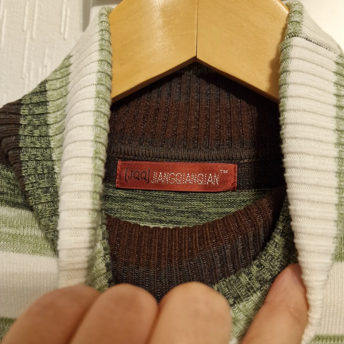 Randig polotröja från Jiangqianqian stickad tröja  - 3