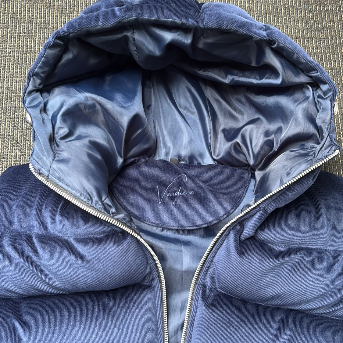 Mörkblå manchester dunväst  - 1