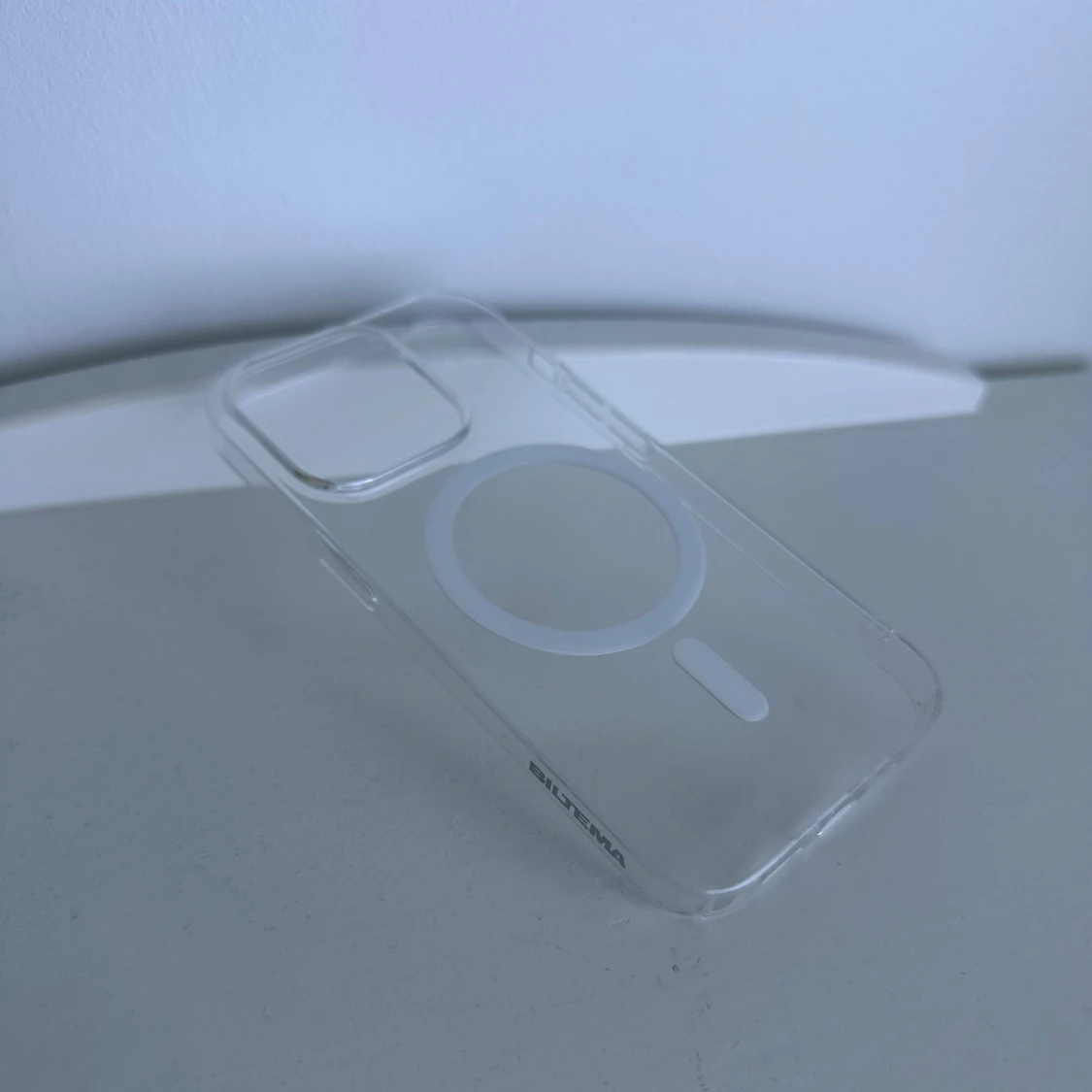 MagSafe-kompatibelt iPhone-skal - 1