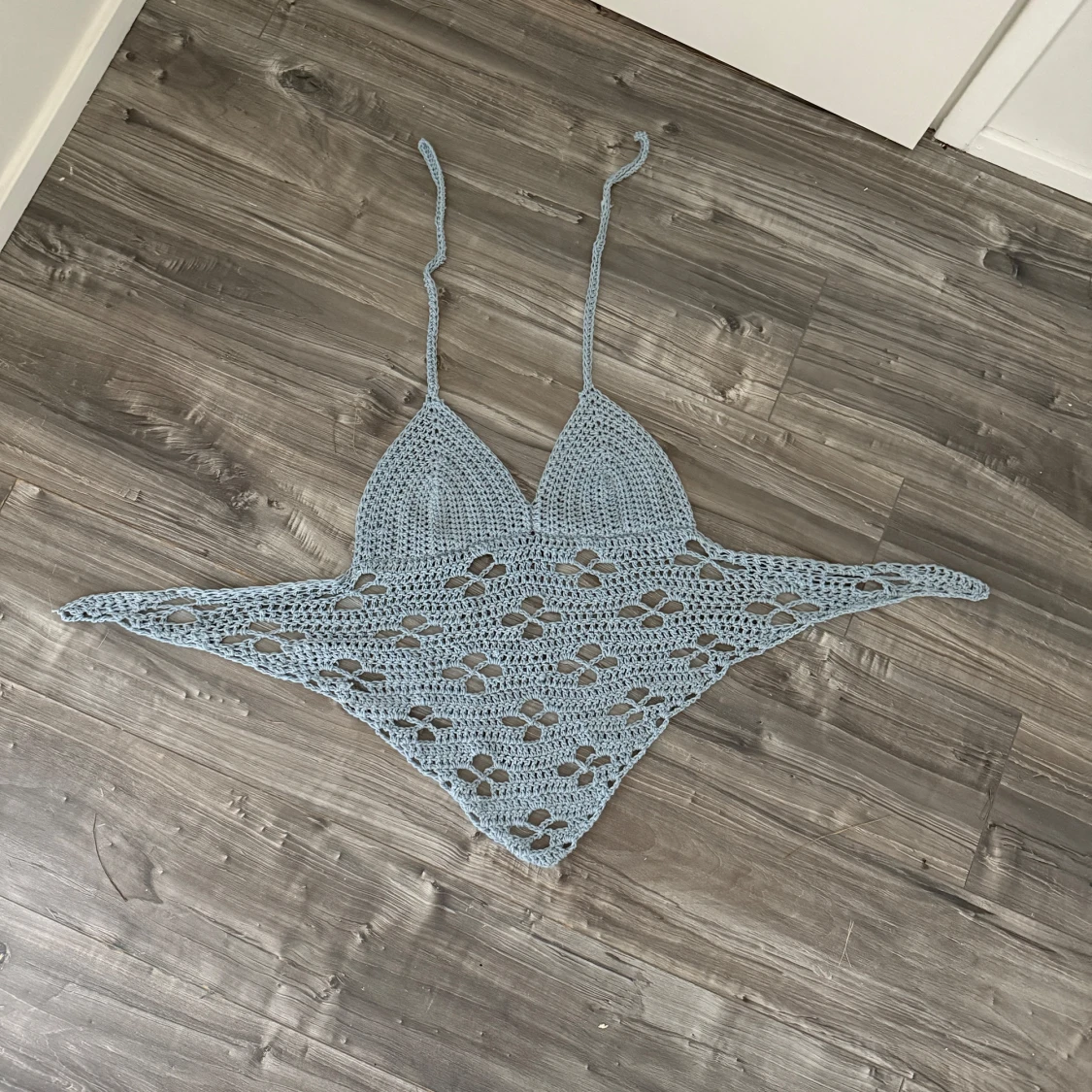 Ljusblå virkad halterneck topp - 2