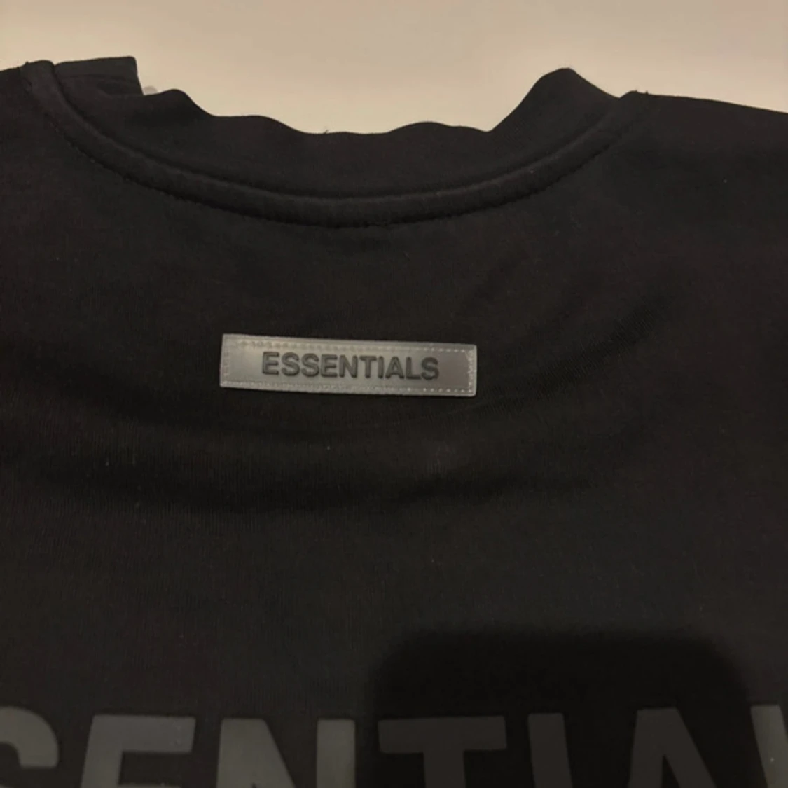 Svart Essentials Fear of God tröja - 1