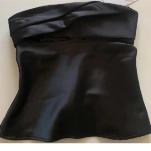 Satin topp - Använd fåtal gånger💗bra skick