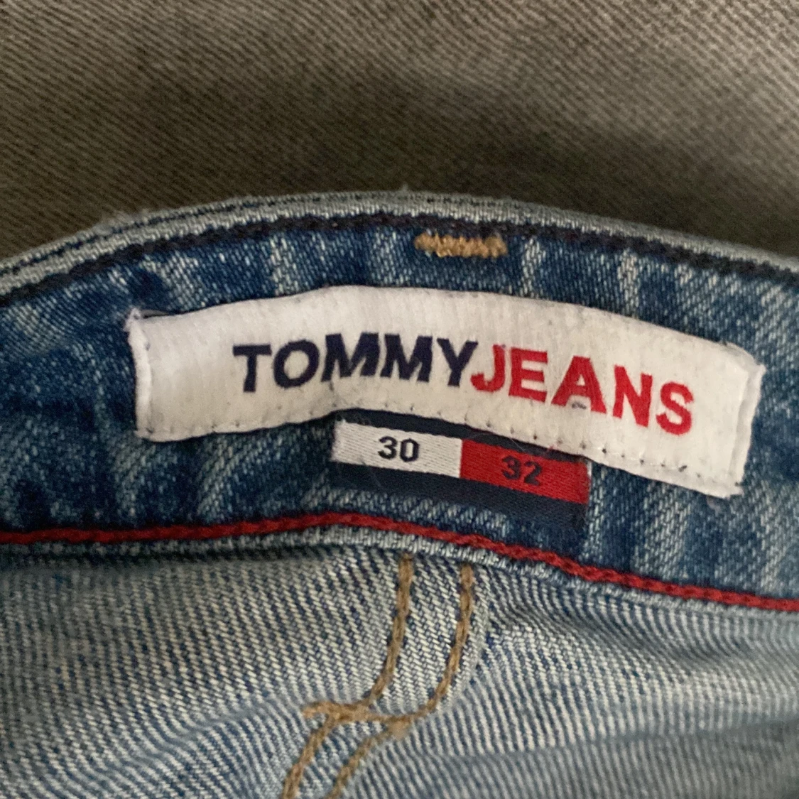 Blå jeans från Tommy Jeans 30/32 - 2