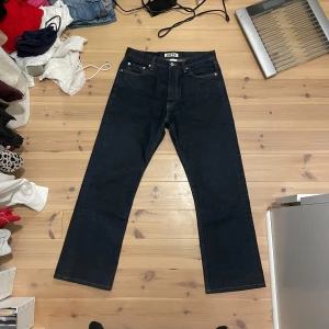 Hope jeans - Rush - Hope jeans - rush demin. Jag har aldrig användt dem, mycket bra skick. Storlek: 28