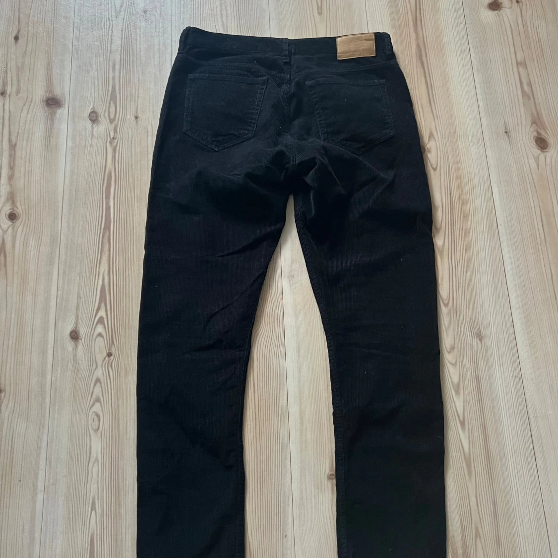 Svarta manchesterbyxor från Samsøe Samsøe 30/32 - 1