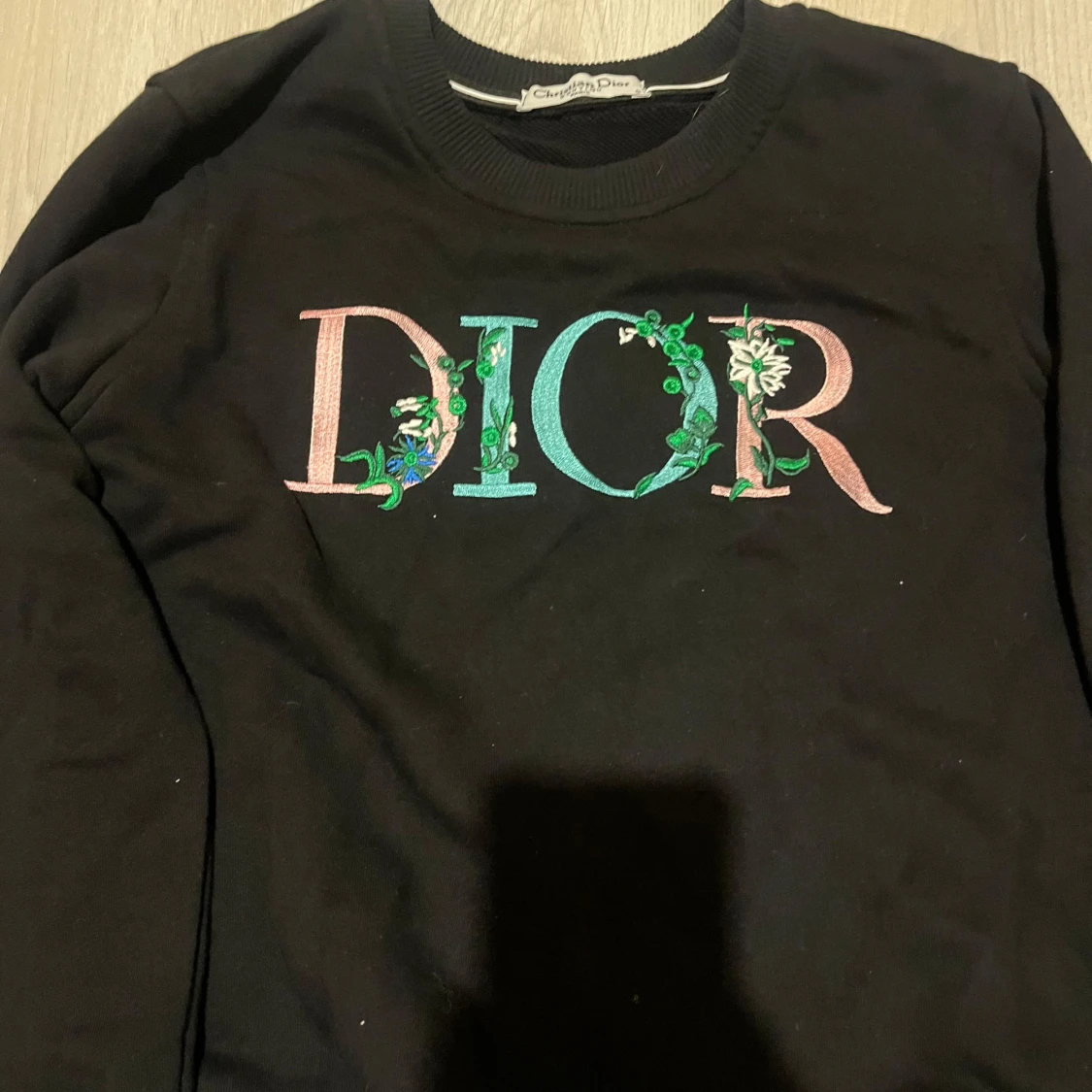 Svart sweatshirt  - 1