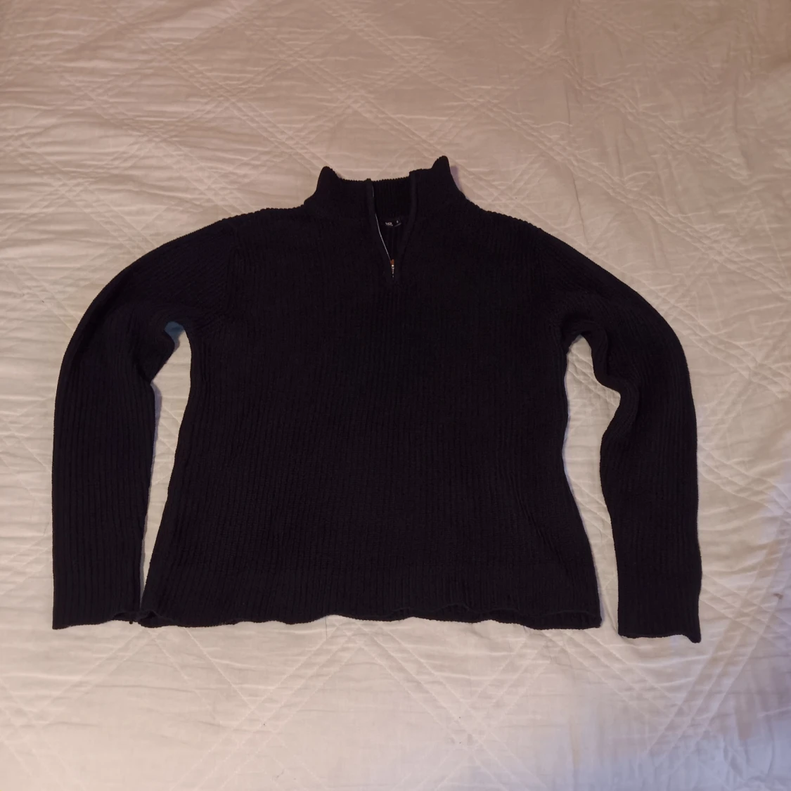 Svart stickad half zip-tröja