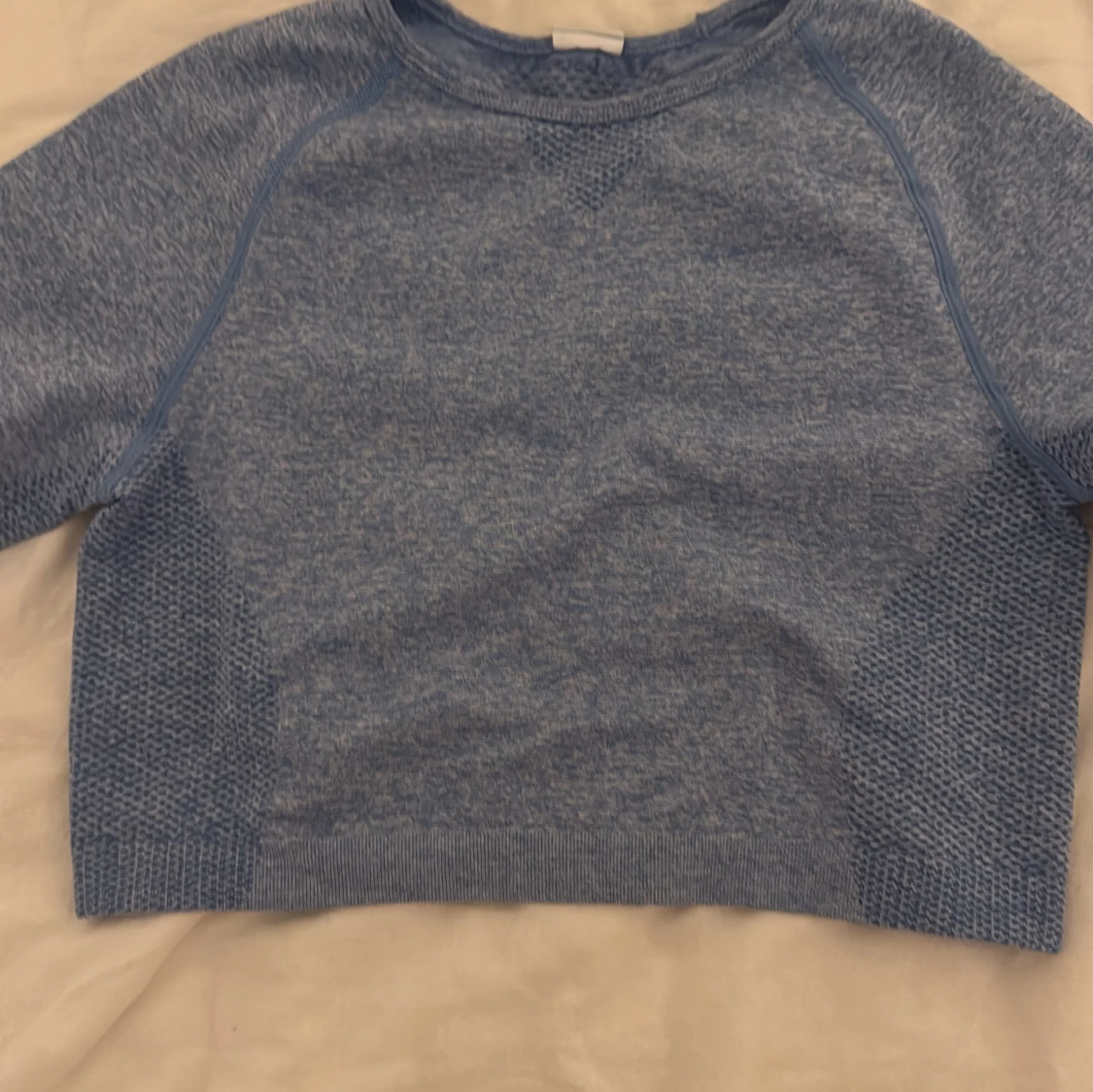 Blå långärmad träningströja från Divina - 1