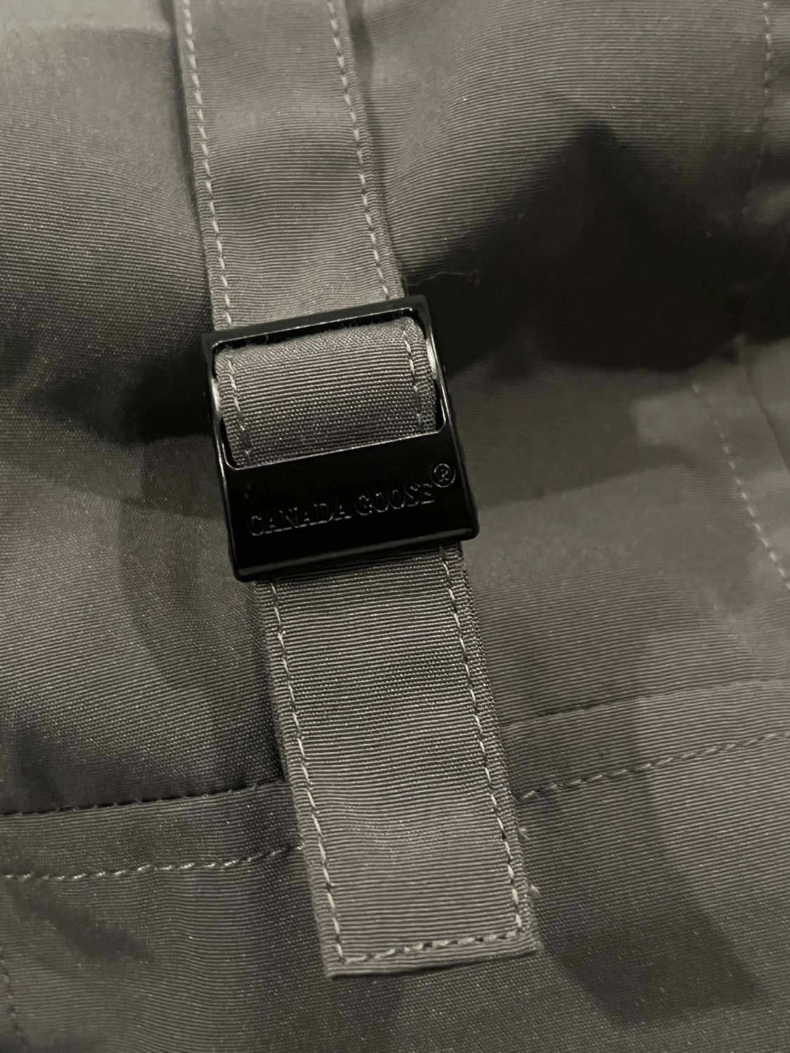 Mörkgrå Canada Goose dunjacka - 4