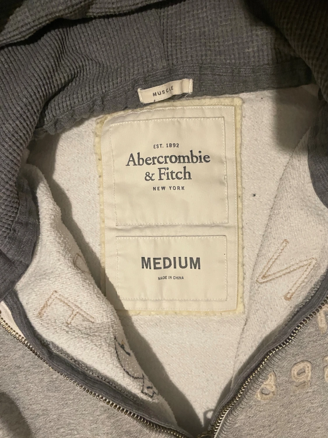 Abercrombie & Fitch Zip Hoodie - 4