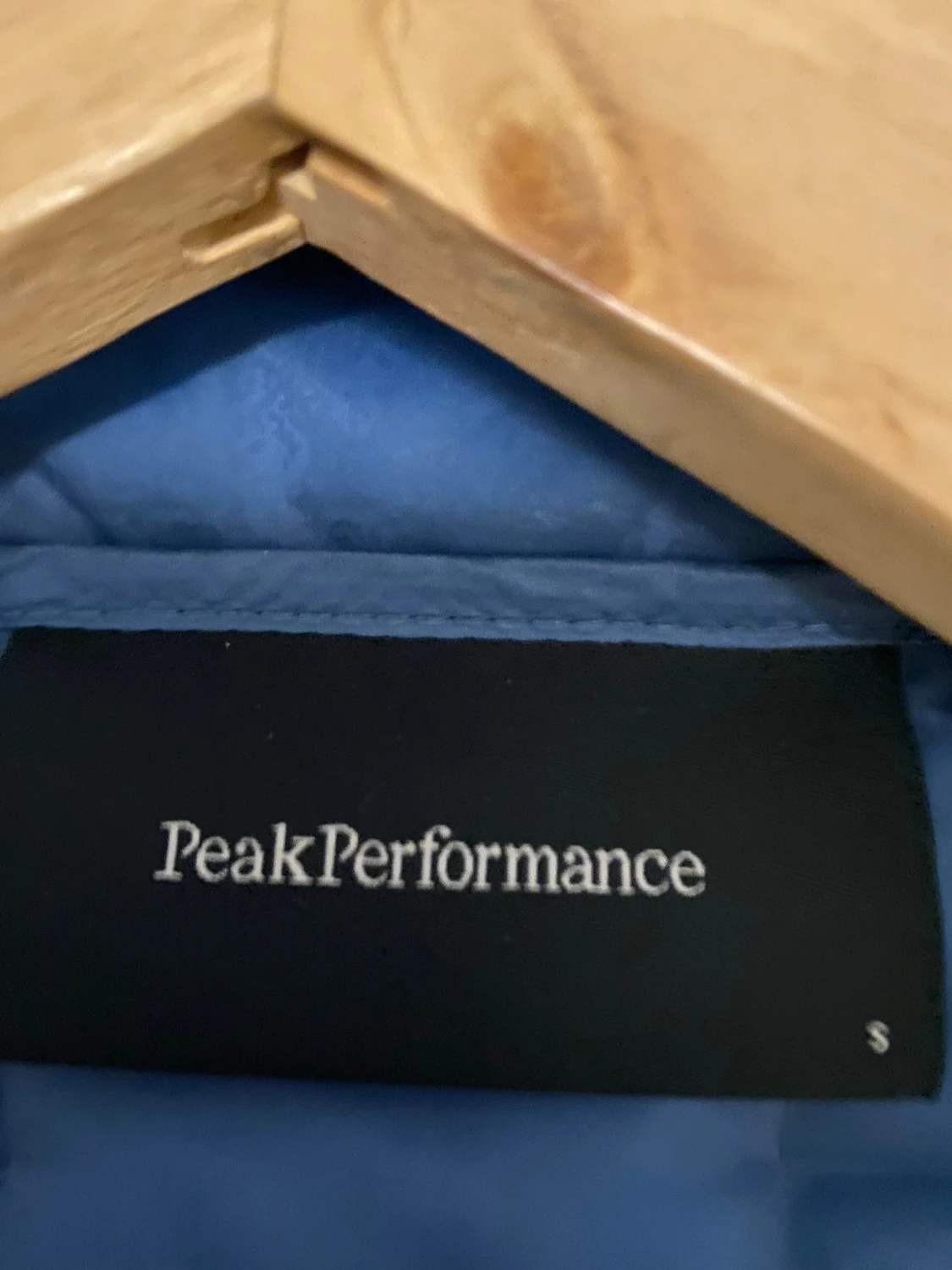 Ljusblå pufferjacka Peak Performance  - 3