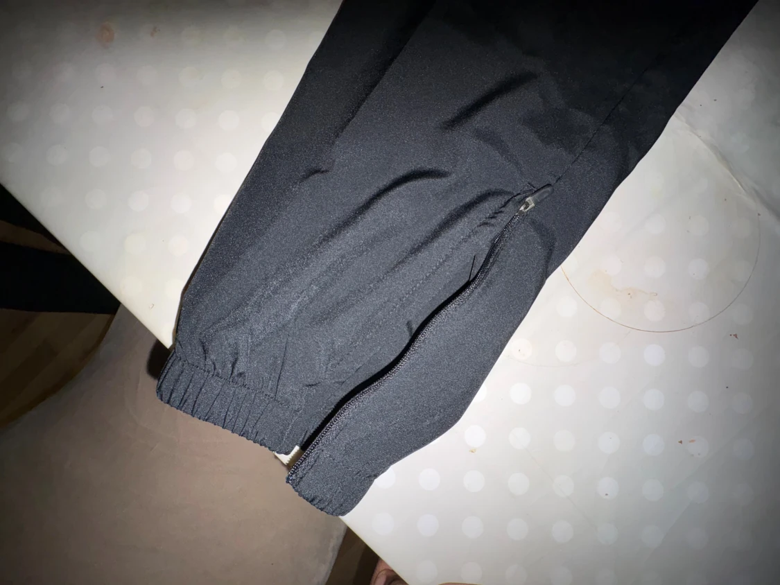 Svarta Nike Dri-FIT träningsbyxor - 3