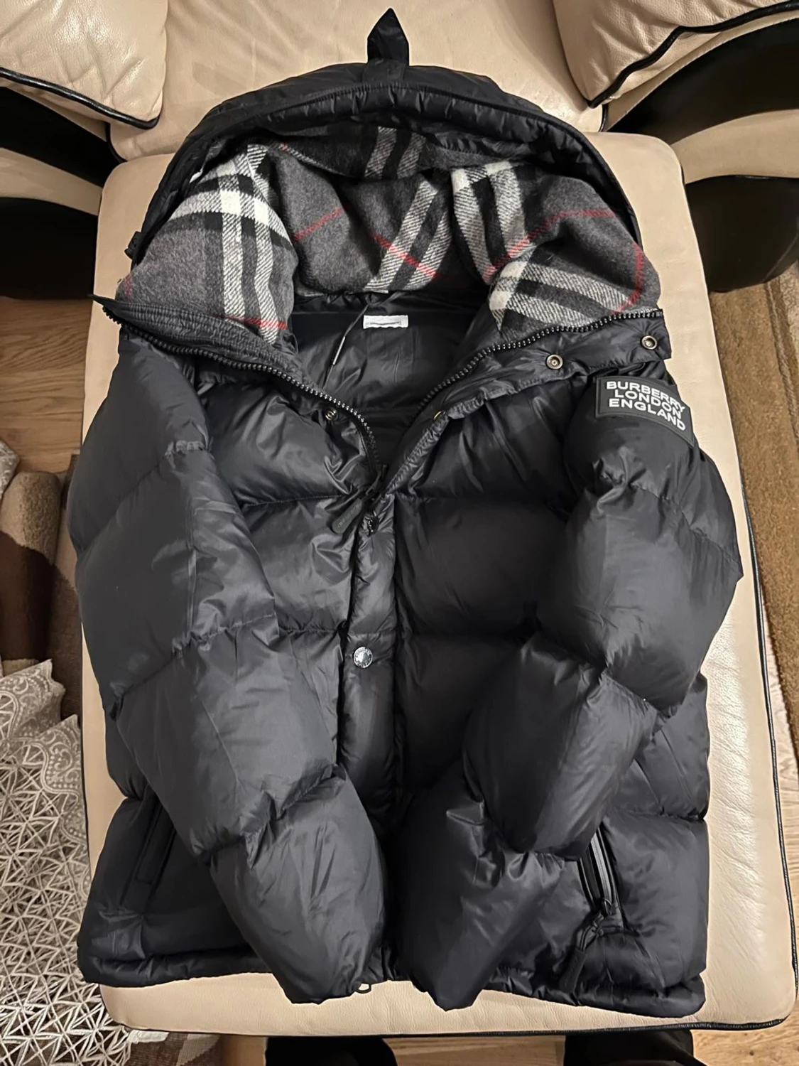 Svart jacka från Burberry