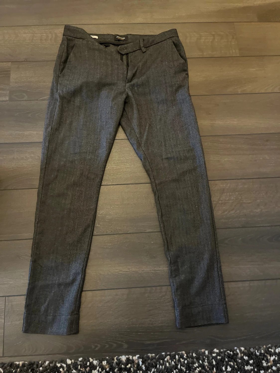 7 olika par byxor - 4