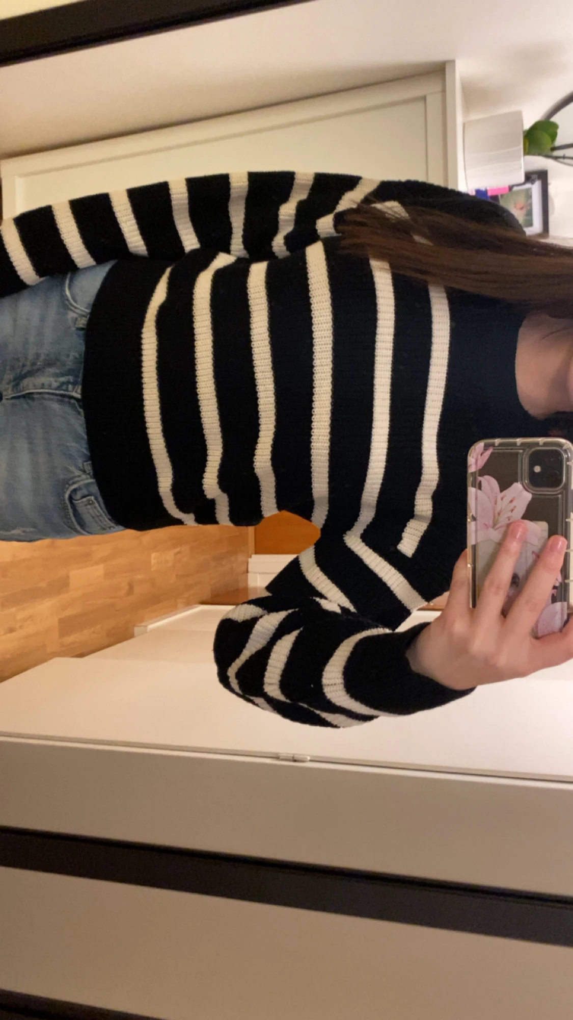 Svartvit randig stickad tröja - 2