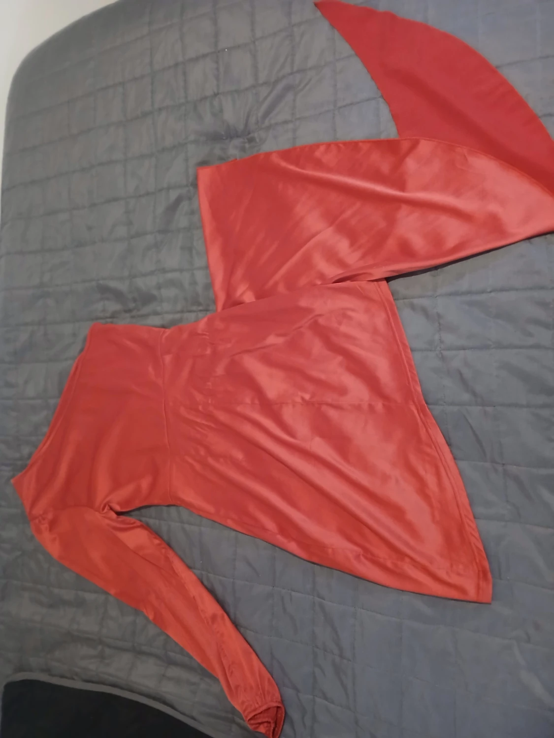 Röd oneshoulder klänning från SHEIN - 3