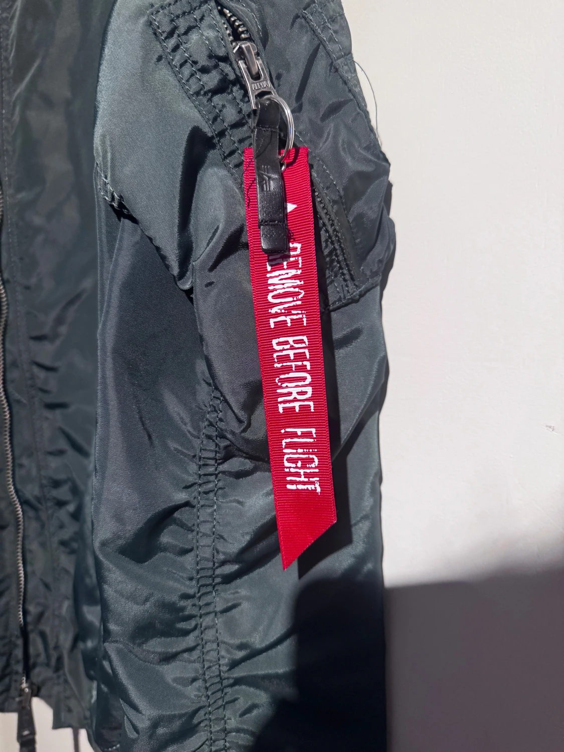 Svart bomberjacka Alpha Industries M - 3