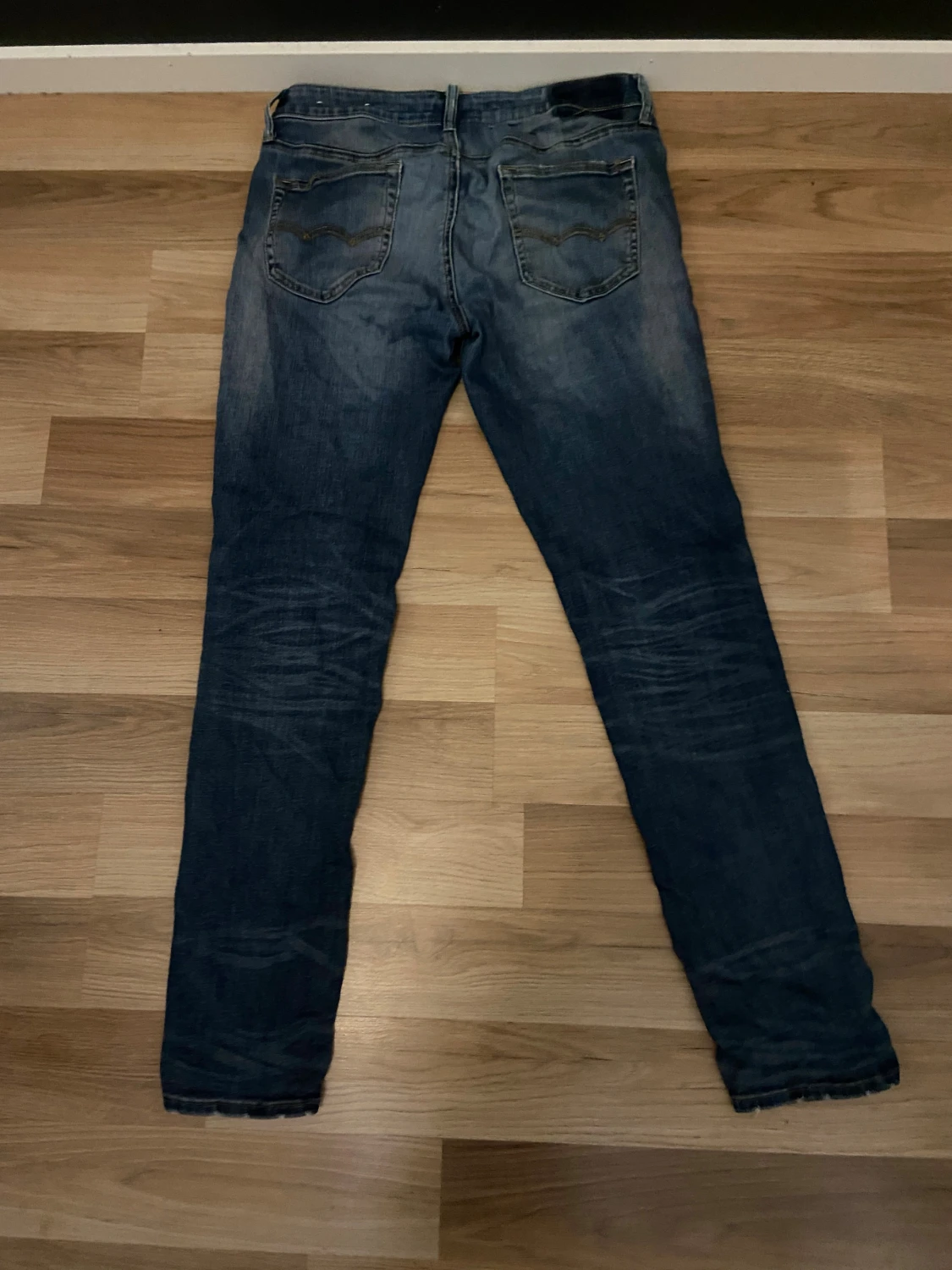 Blå skinny jeans från American Eagle - 1
