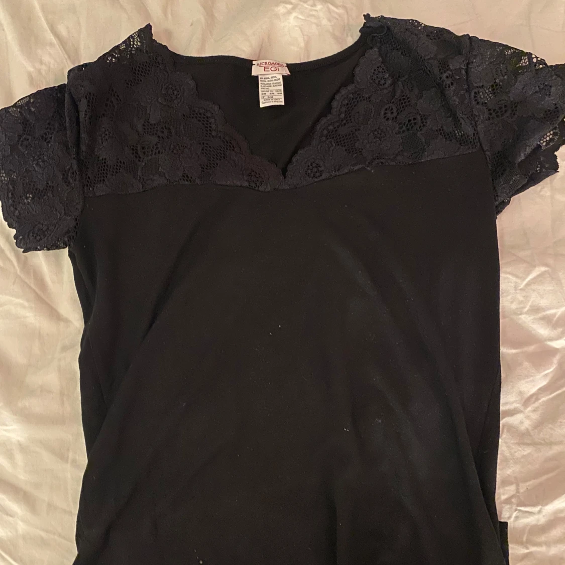 Svart spets tröja  - 1