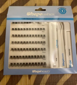 Skeye Beauty Lash Cluster Kit - Lash Cluster Kit från Skeye Beauty med individuella fransar i längderna 8mm, 10mm och 12mm. Svarta fransar för en skräddarsydd look, med medföljande lim och remover. Perfekt för att skapa fylliga och naturliga fransar hemma.