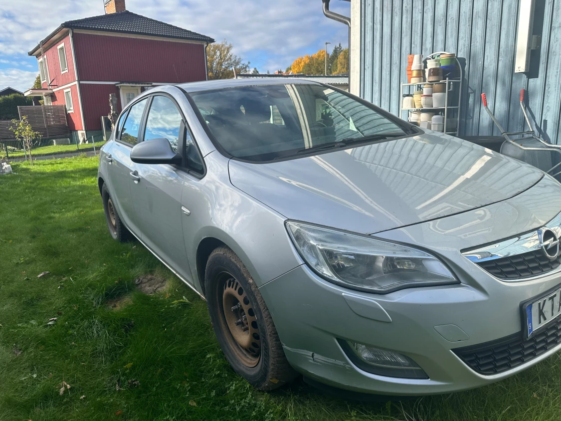 Opel Astra CDTI - 1