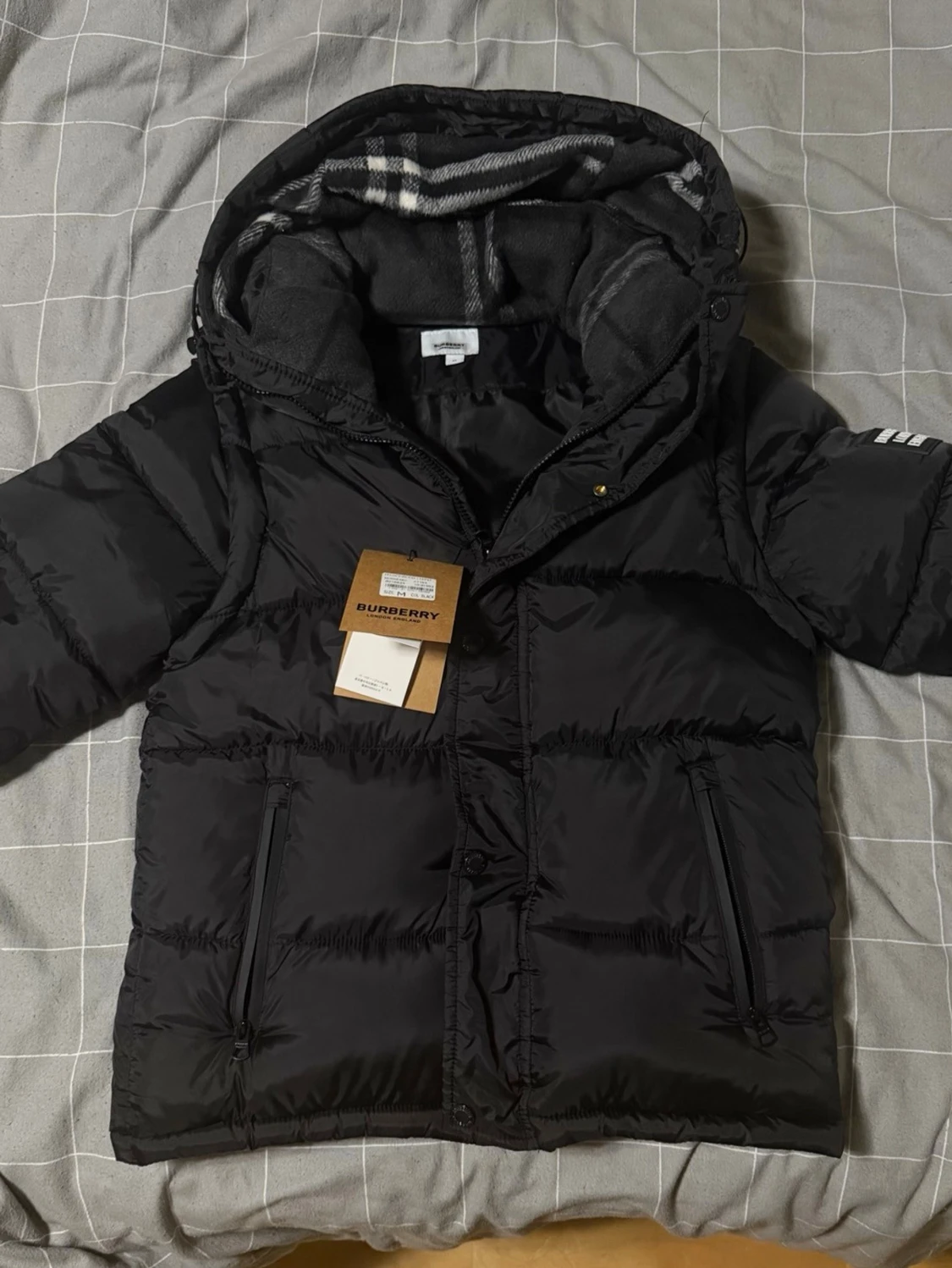 Svart pufferjacka från Burberry