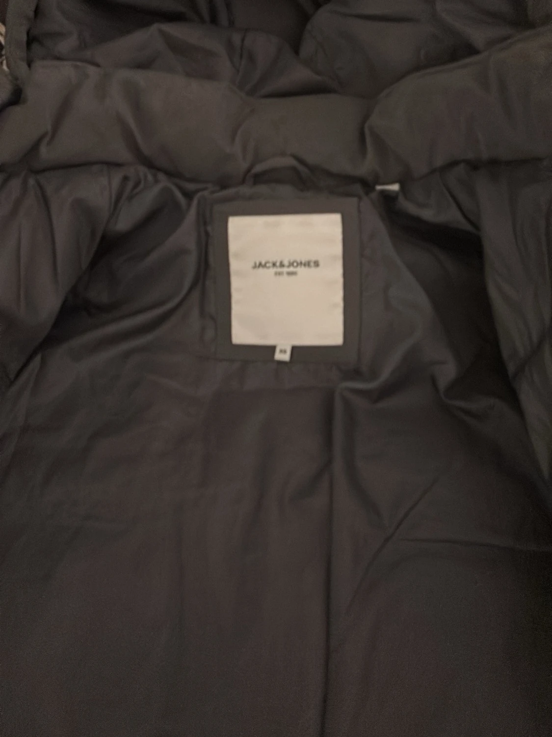 Grå pufferjacka från Jack & Jones - 1