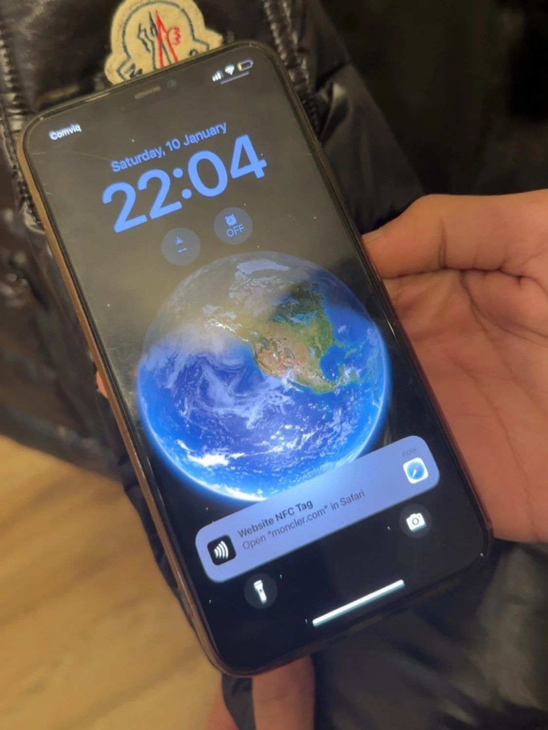 Svart Moncler pufferjacka med huva - 2