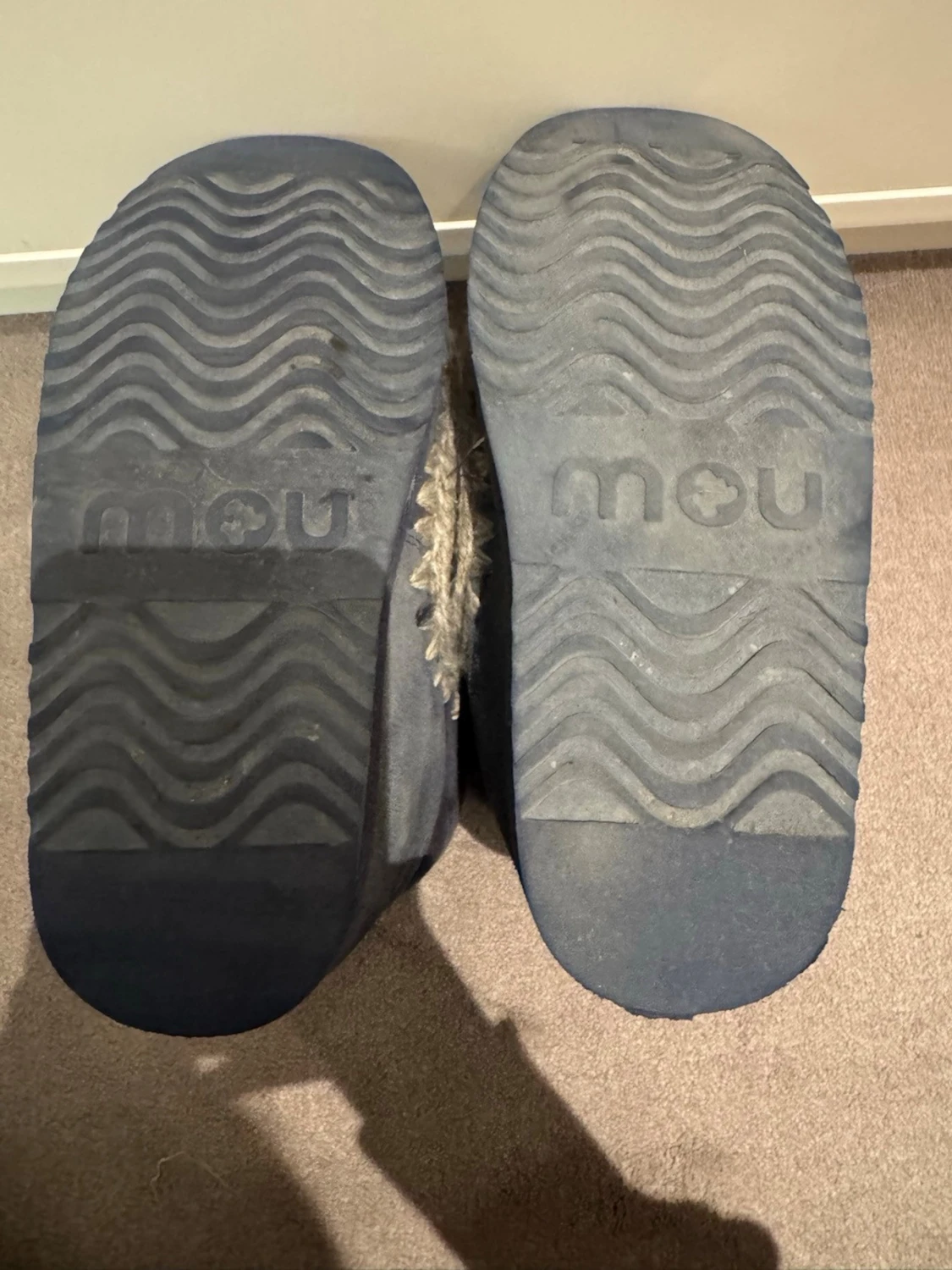 Mou boots i mörkgrå mocka - 3