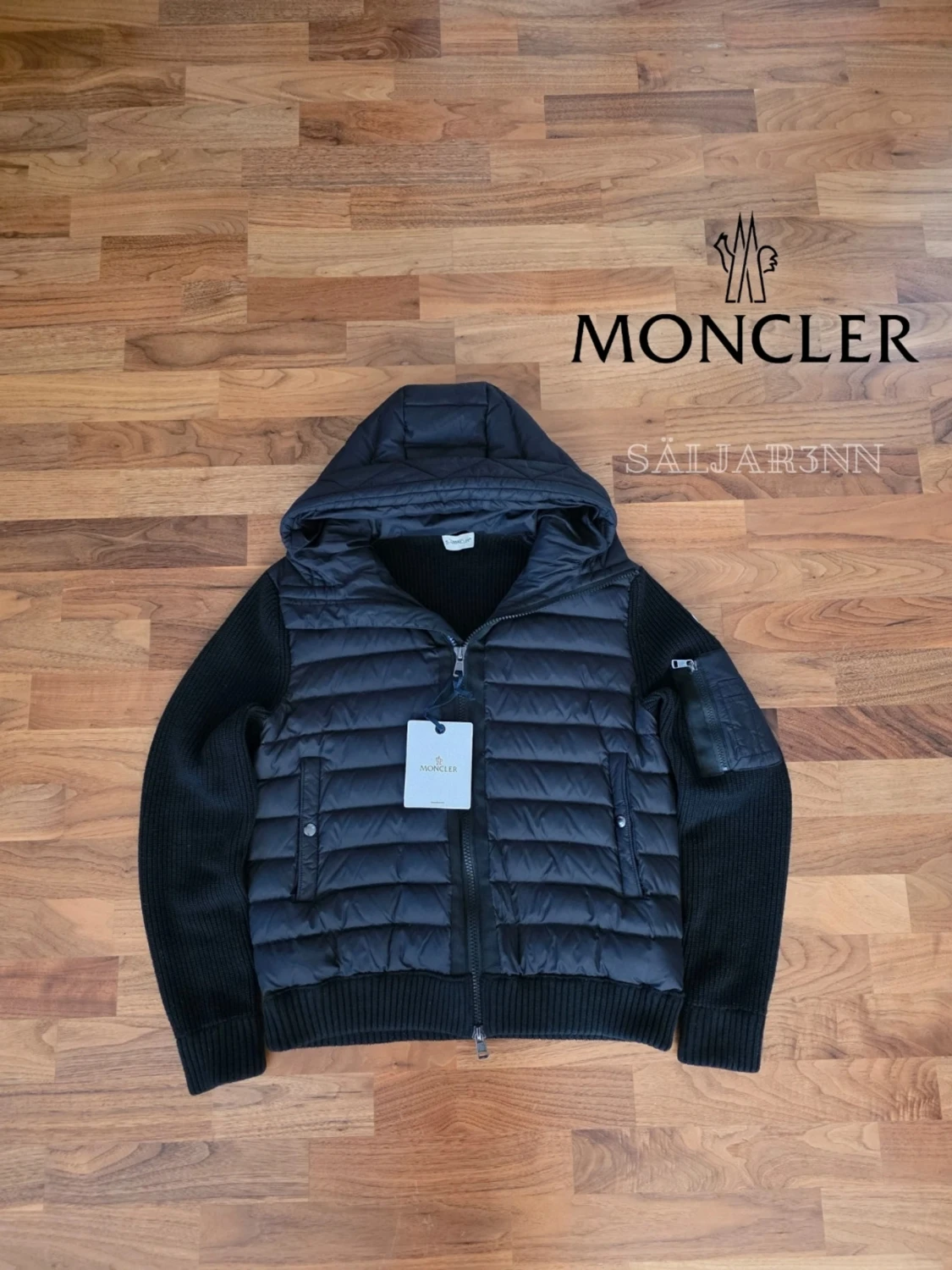 Svart pufferjacka från Moncler