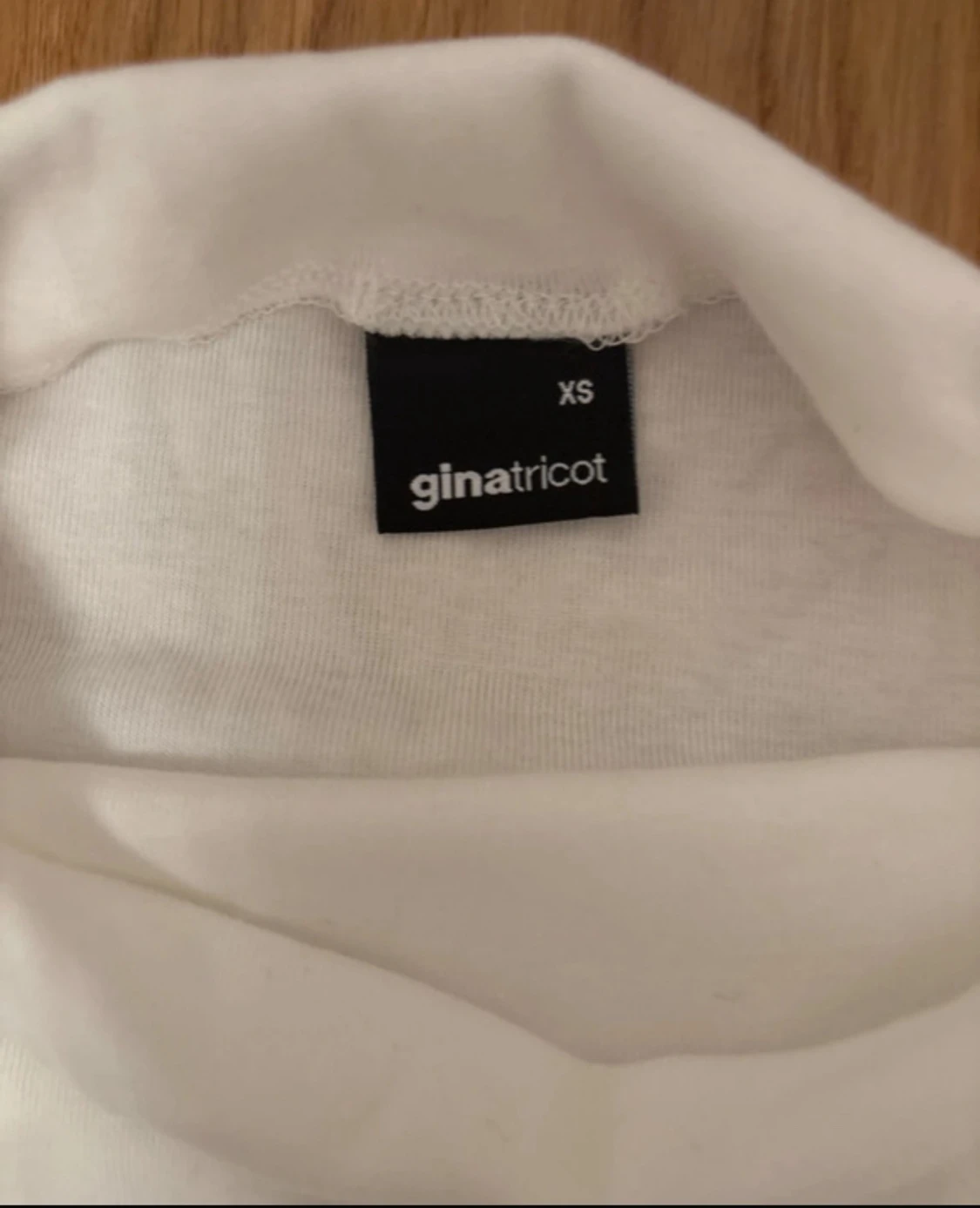 Gina tröja  - 1