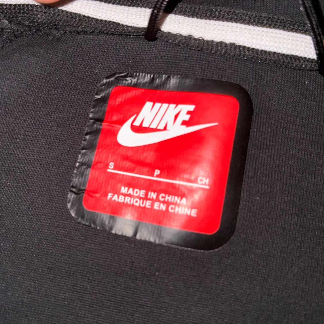 Nike tech syna world - 1