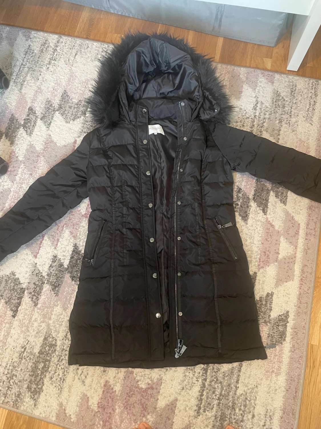 Svart lång dunjacka Chiara Forthi - 1