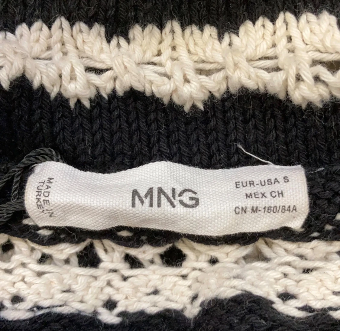 Randig stickad pikétröja från MNG - 2