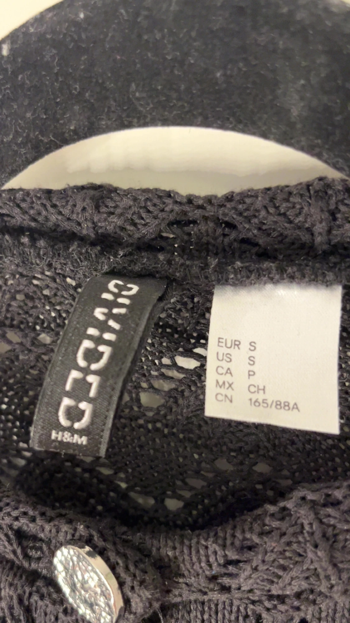 Svart croppad blus från H&M - 2