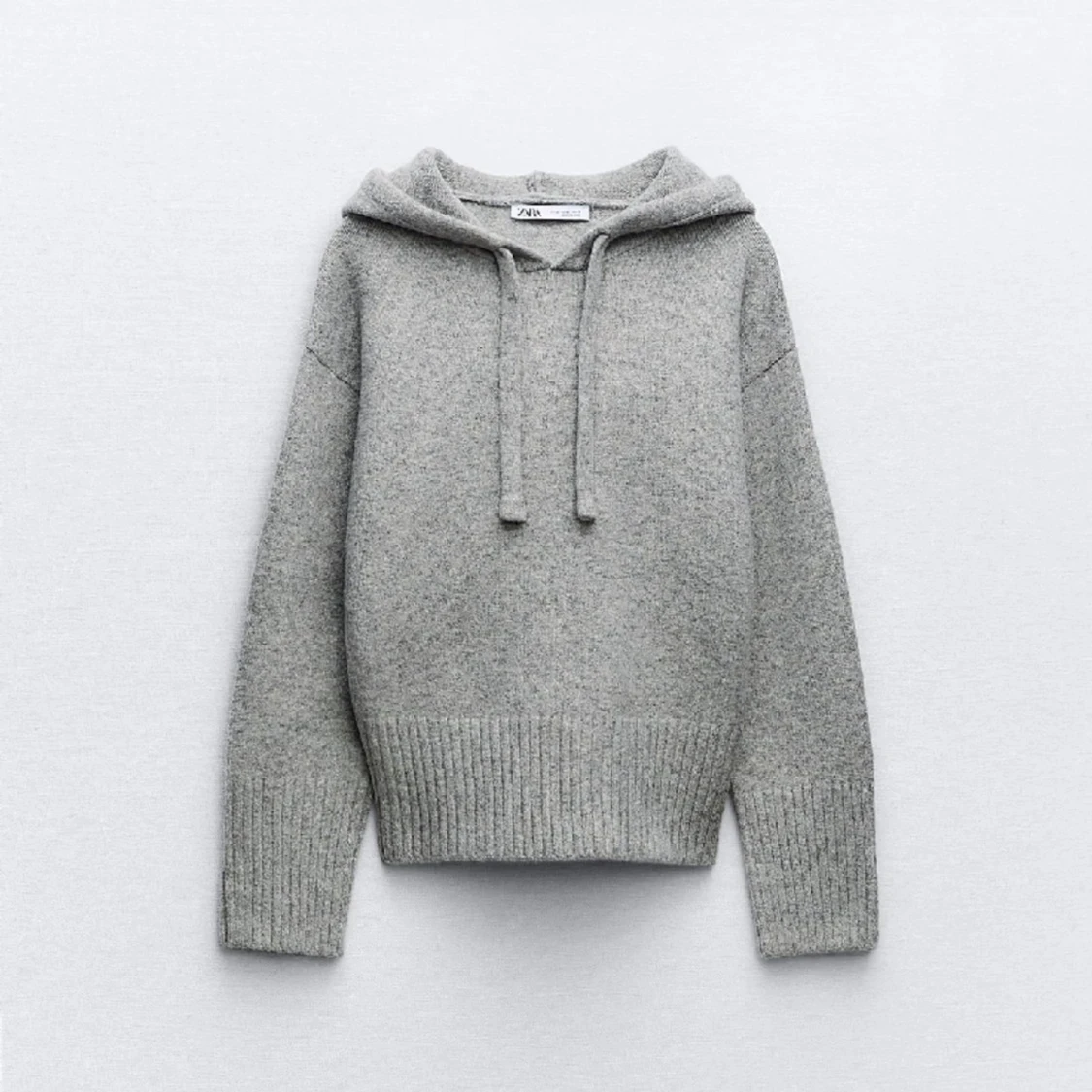 Zara hoodie - 1