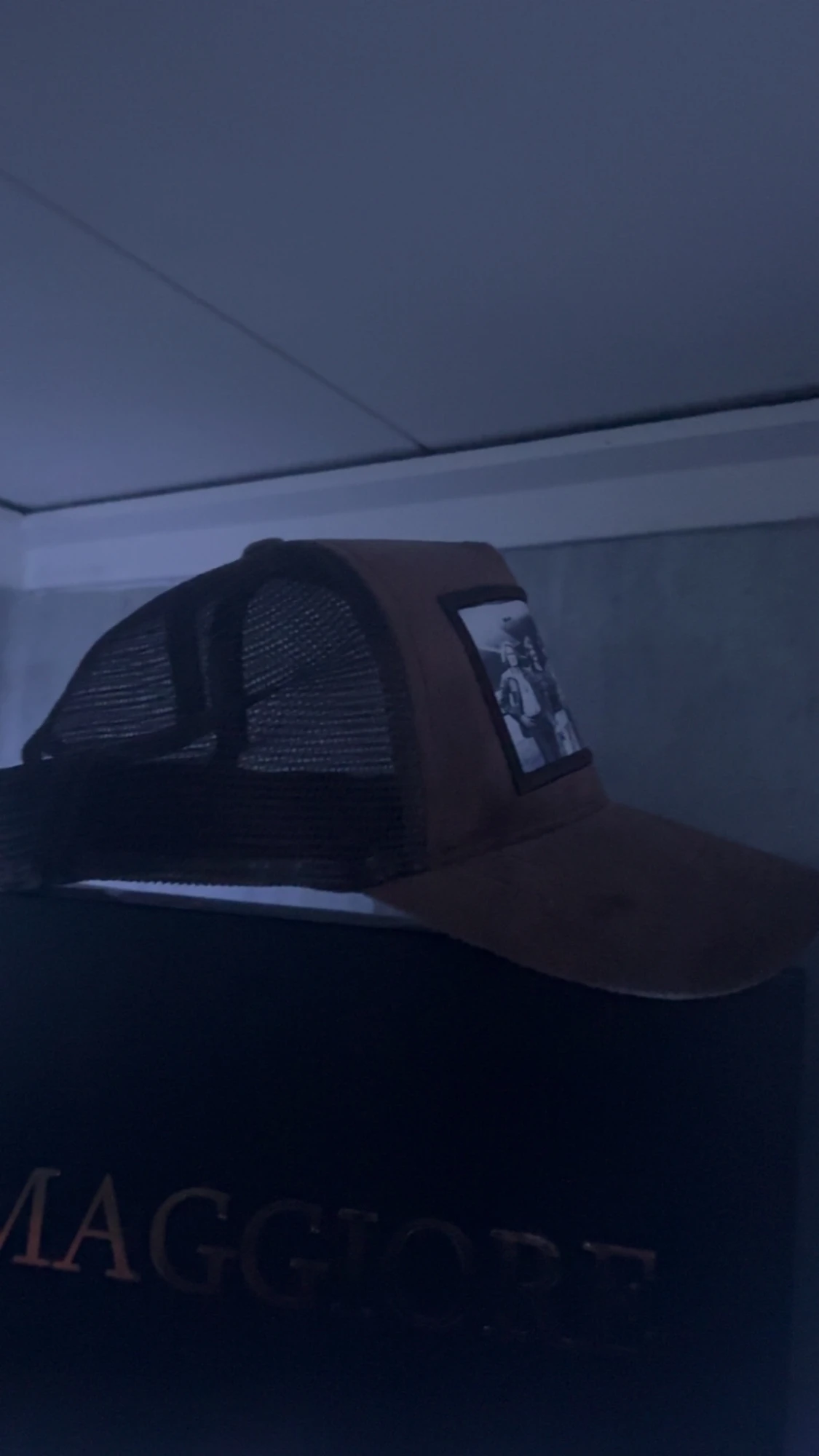 Brun Maggiore truckerkeps med mesh - 2