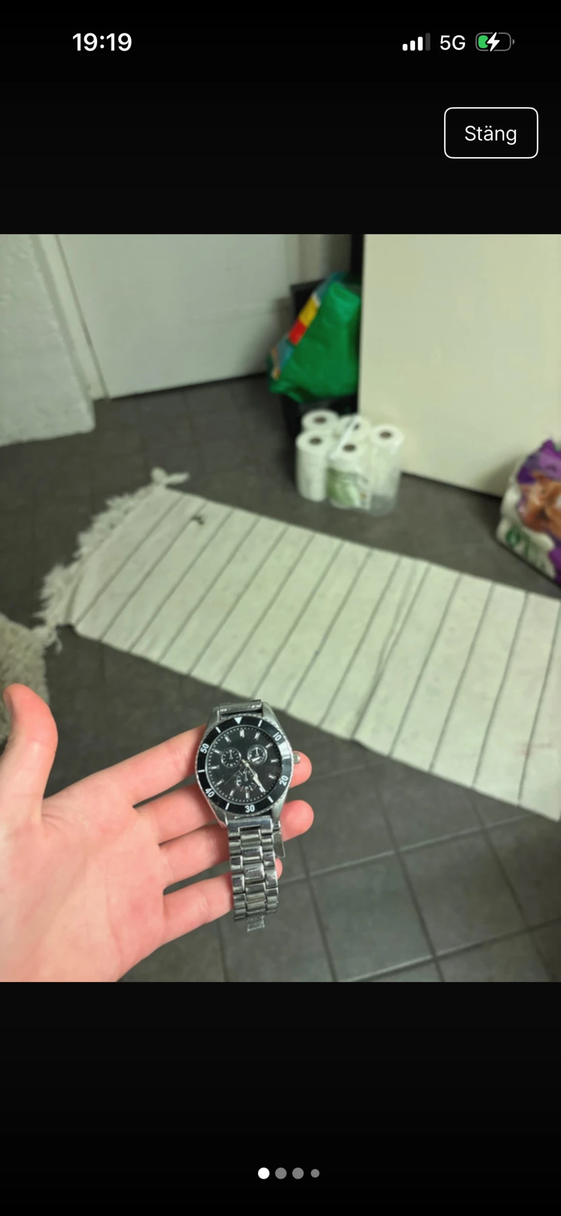 Silverfärgad Everone klocka