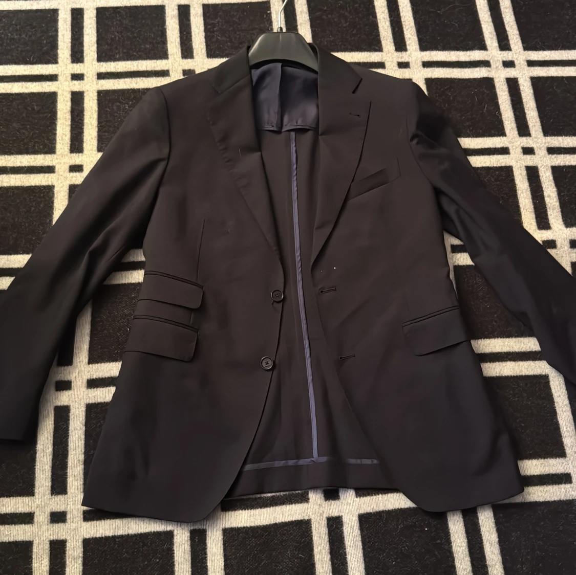 Svart kavaj från Rose & Born