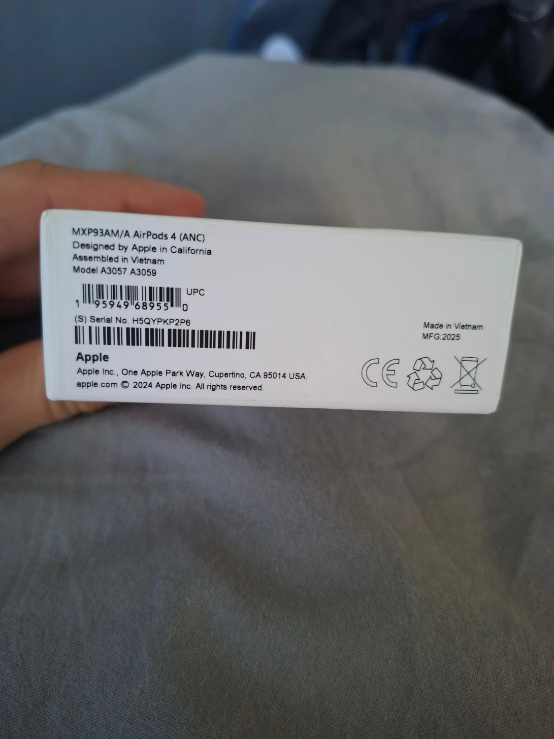 Apple AirPods 4 (ANC) - 2