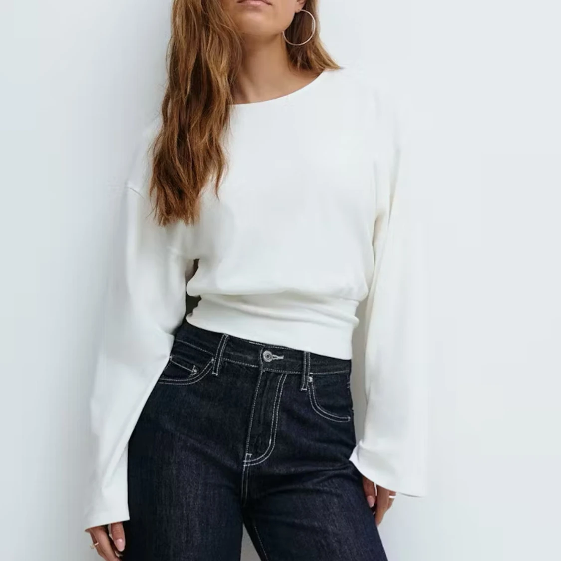 SVART figursydd wide sleeve top Gina - 2