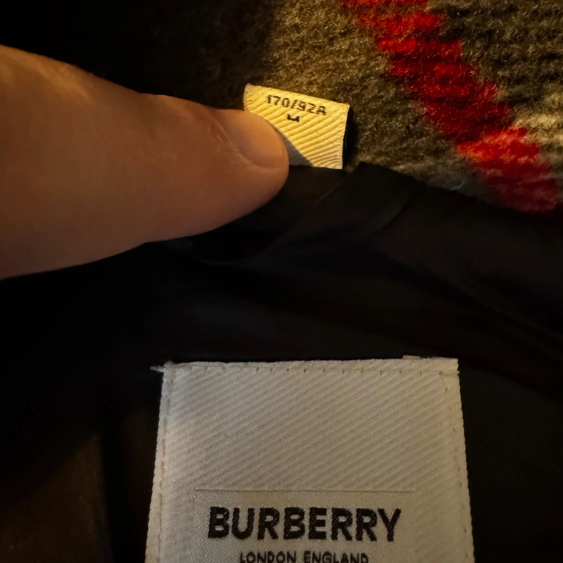 Svart pufferjacka från Burberry M - 3