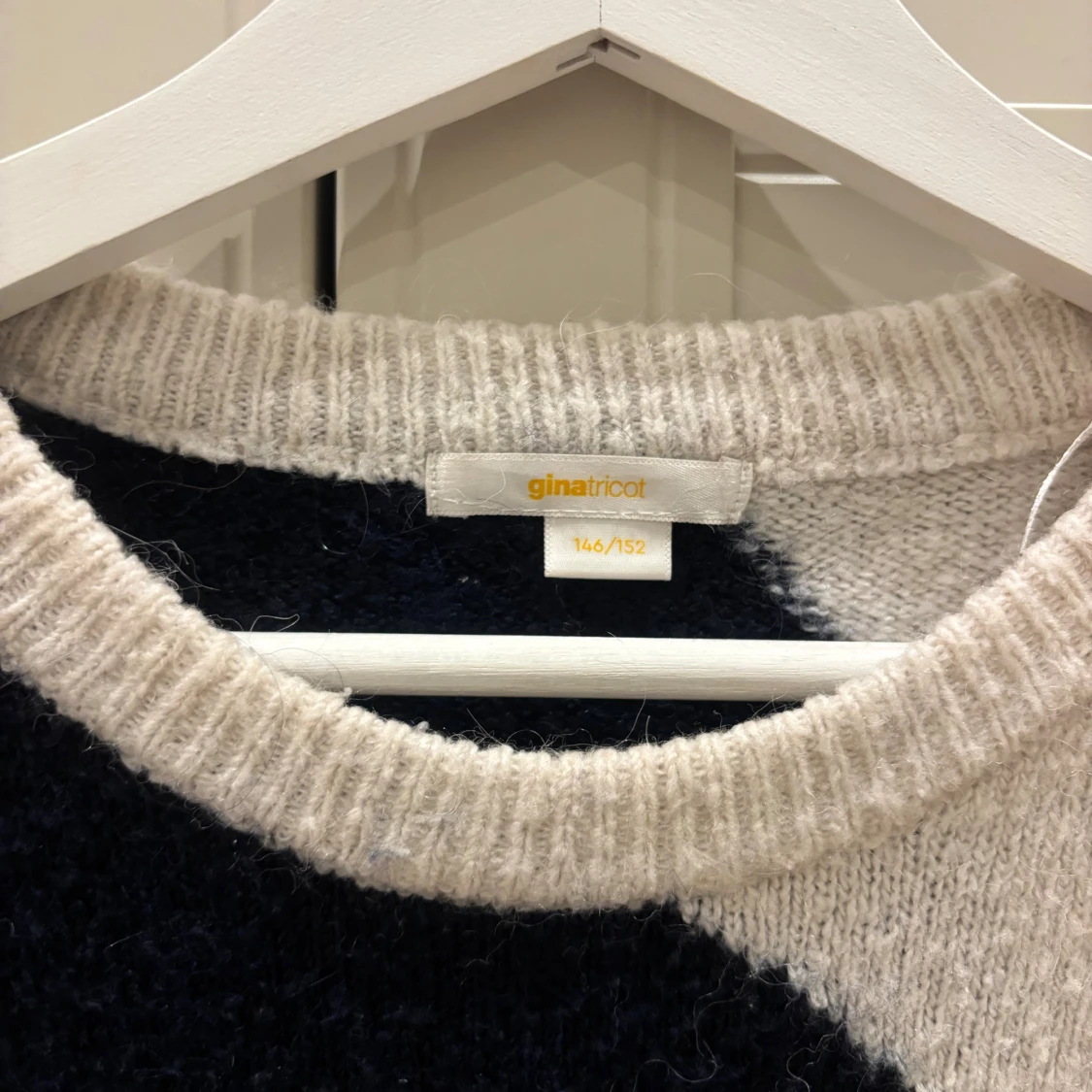 Svartvit stickad tröja Gina Tricot - 2