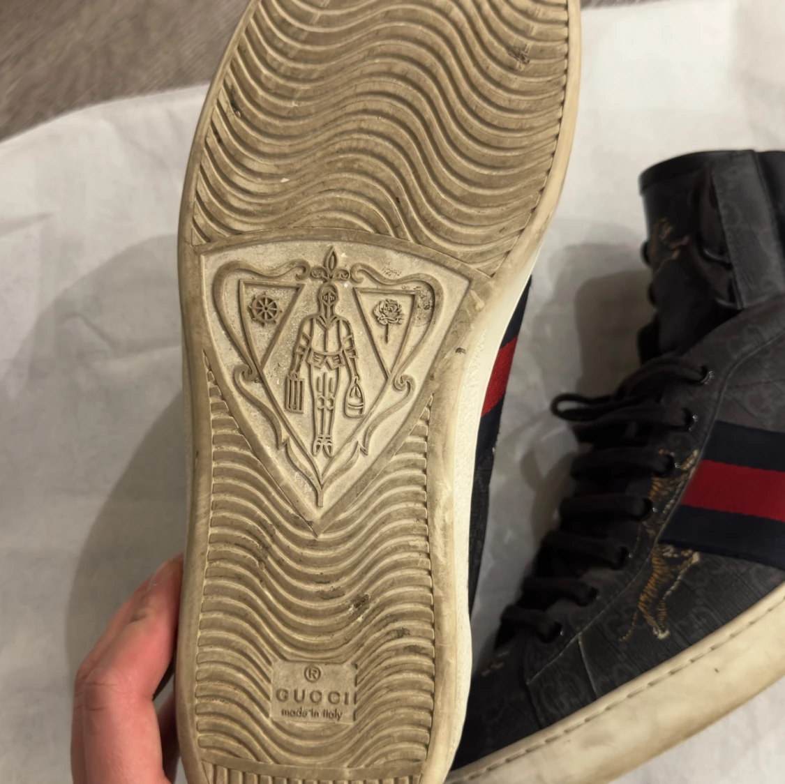 Gucci sneakers med tigerprint - 4
